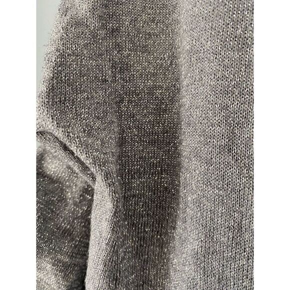 NY and Company silver metallic thread lightweight knit top size XS￼ - Picture 5 of 5